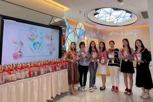 不负好春光，巾帼绽芳华——球友会平台（中国）集团庆祝三八妇女节活动