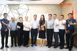 黔南州人力资源和社会保障局、广州市人力资源和社会保障局领导莅临球友会平台（中国）集团考察指导